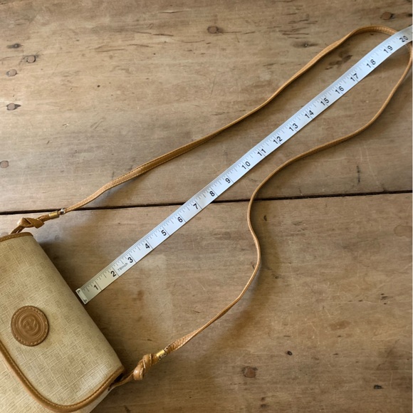 GUCCI Vintage micro GG cross body bag - Picture 10 of 17